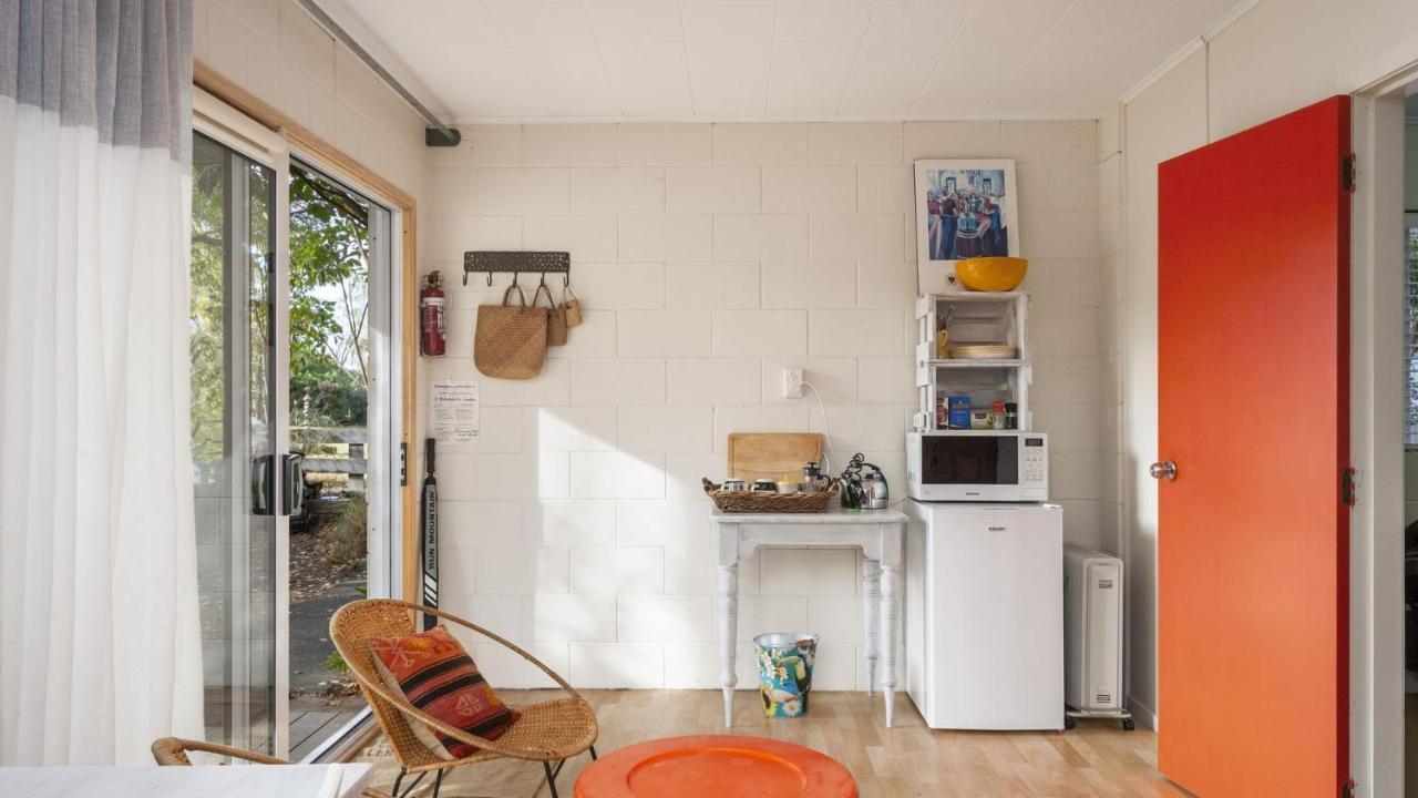 Tongariro Adventures Bed & Breakfast Kuratau Ngoại thất bức ảnh