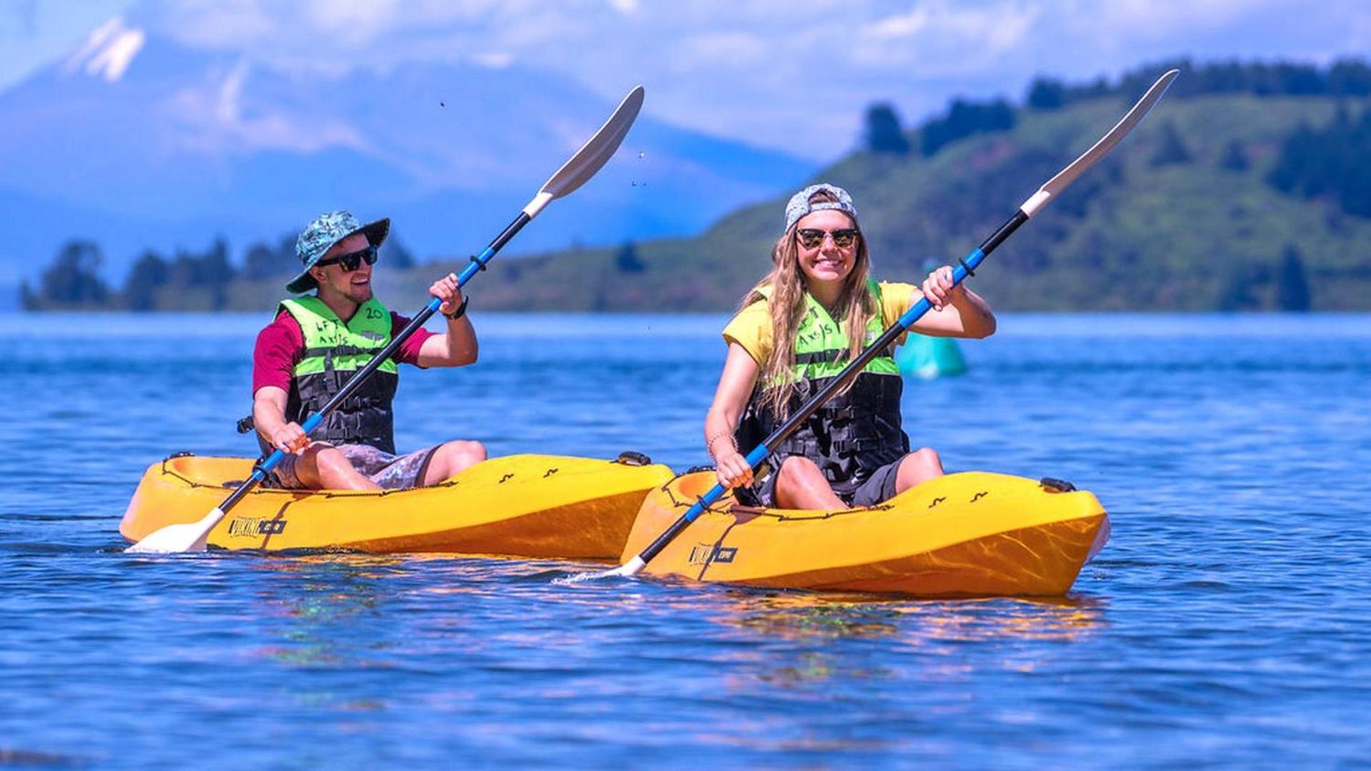 Tongariro Adventures Bed & Breakfast Kuratau Ngoại thất bức ảnh